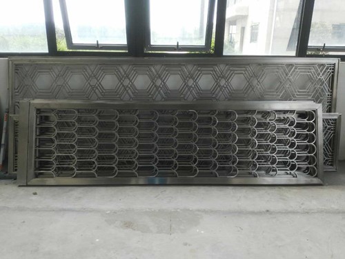 河南鑫馬不銹鋼制品有限公司定制的不銹鋼屏風(fēng)